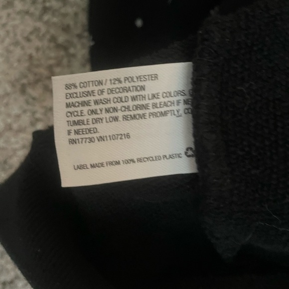 The Nines by Hatch French Terry Maternity sweatshirt in Black Floral - Picture 4 of 4